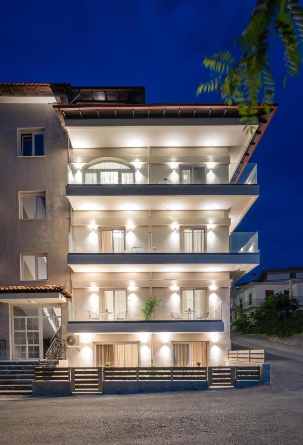 Olenia Luxury Apartments 1 نيوس مارماراس المظهر الخارجي الصورة